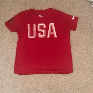 Women’s Size M Nike USA Tee